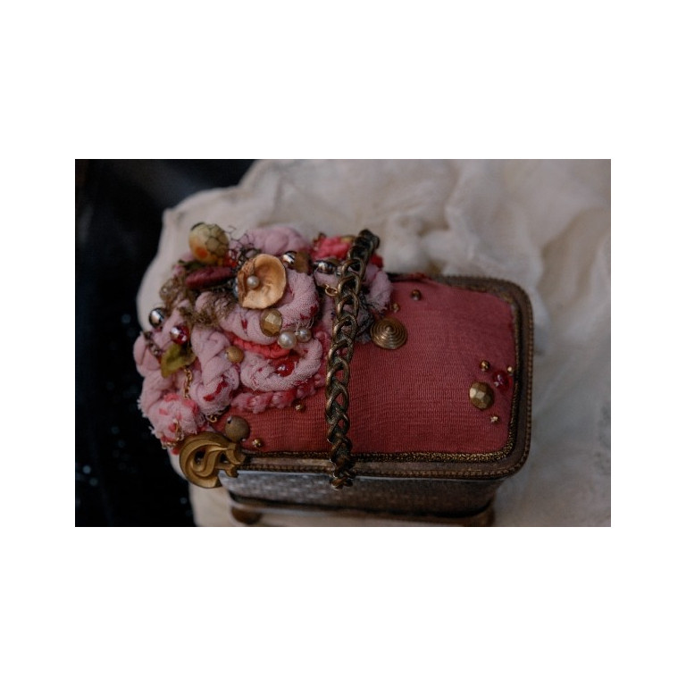 (0203)