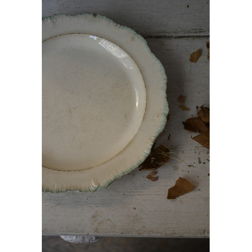 (assie-faienfinchantilly)