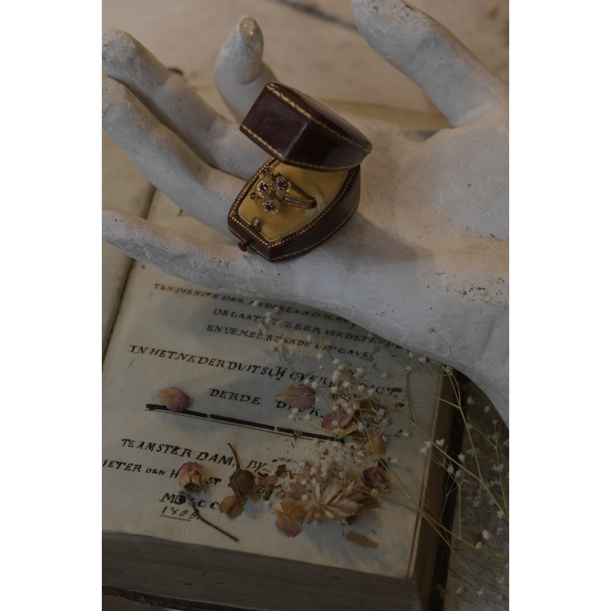 (bague-k18orrubie)