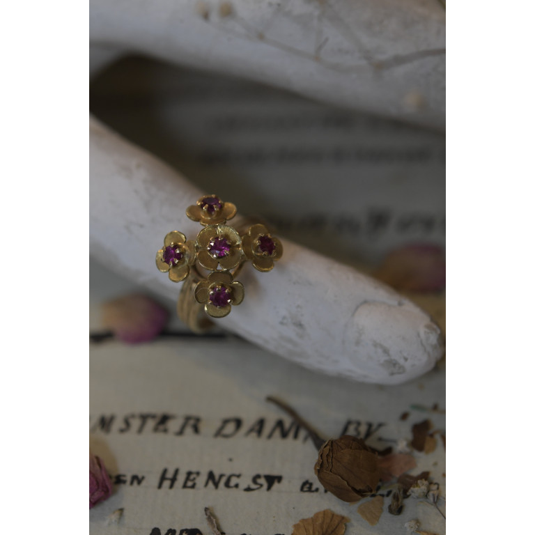 (bague-k18orrubie)