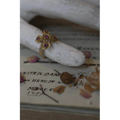 (bague-k18orrubie)