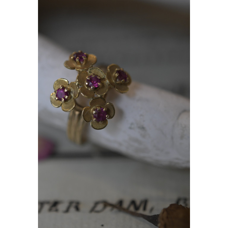 (bague-k18orrubie)