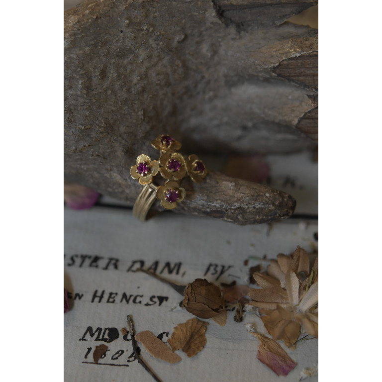 (bague-k18orrubie)