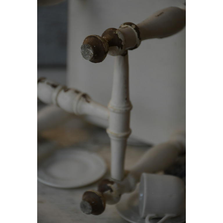 (etage-poupeeblanc)