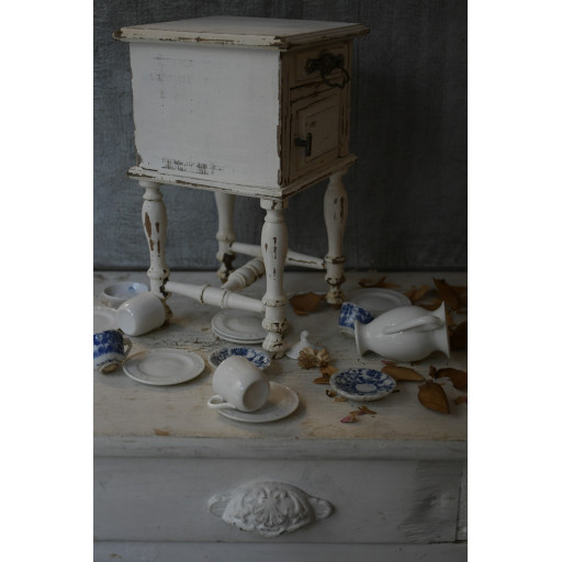 (etage-poupeeblanc)