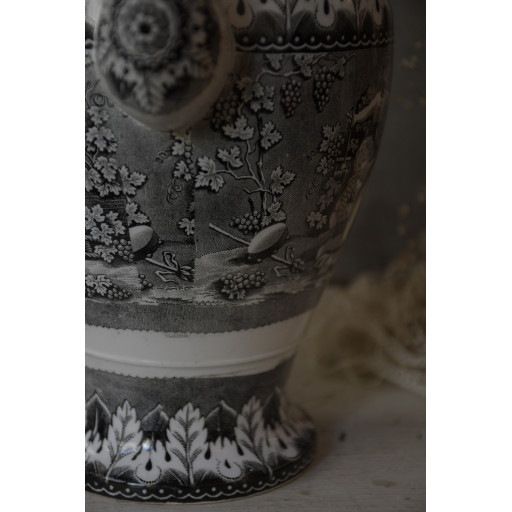 (potcafth-grisaiang)