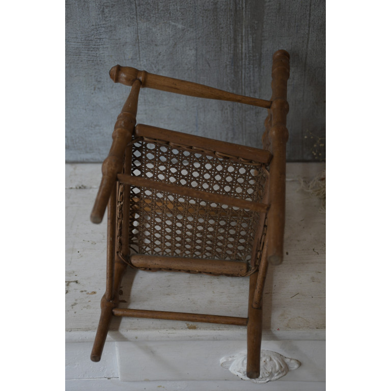 (chaise-poupebois)